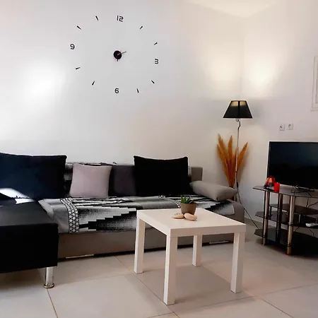 4t Apartment
