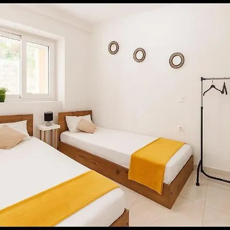 4t * Argostoli (Kefalonia)